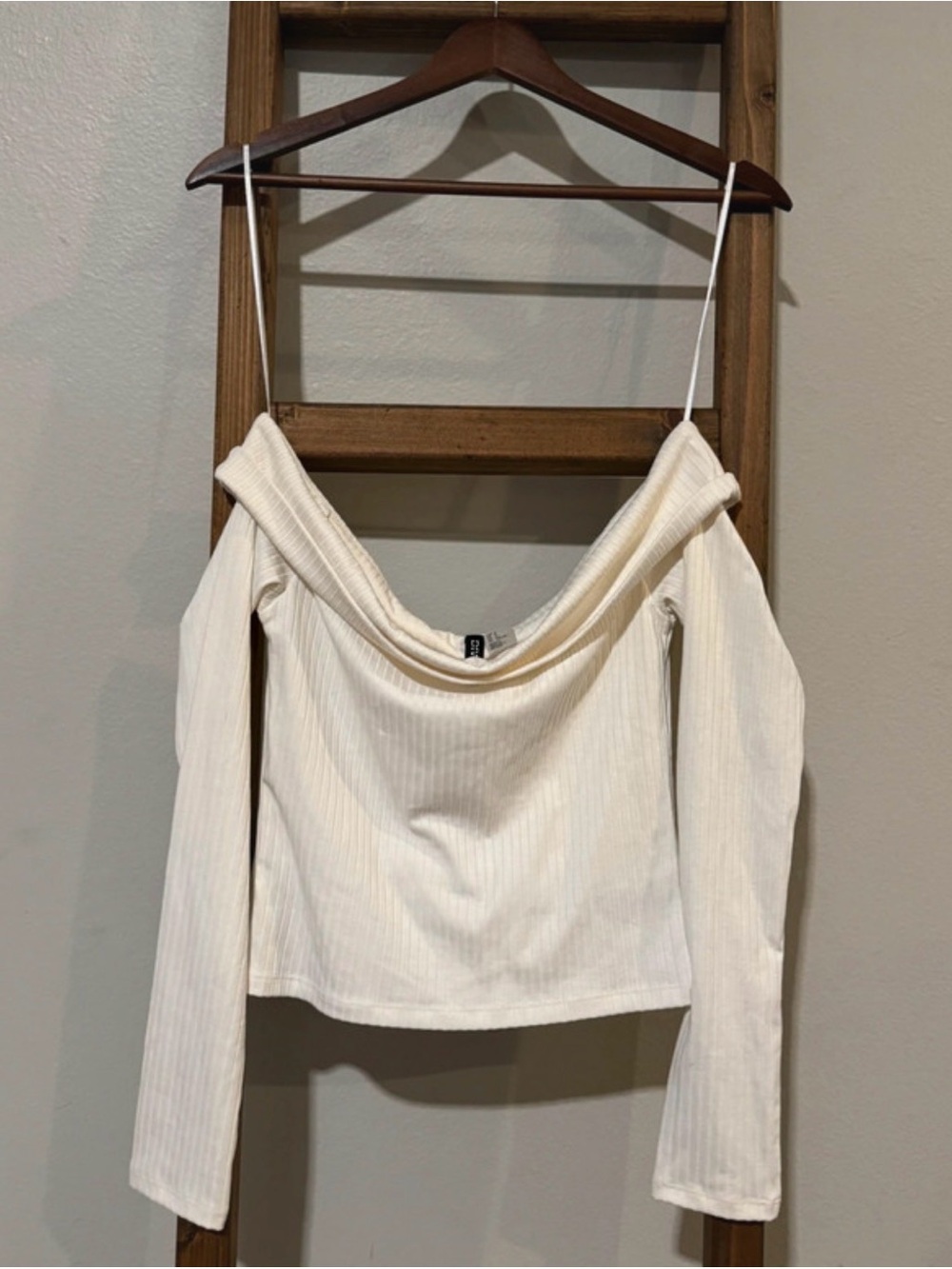 Off-the-shoulder long-sleeve top